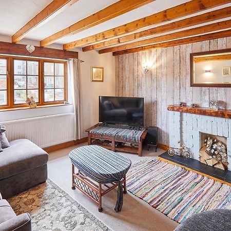 Host & Stay - Oldcorn Cottage Whitby Extérieur photo